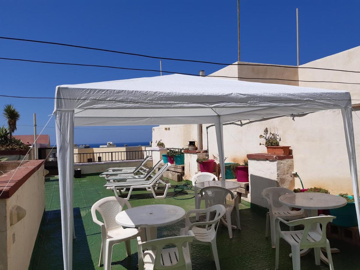 Tarona Guesthouse St. Paul's Bay Exterior foto