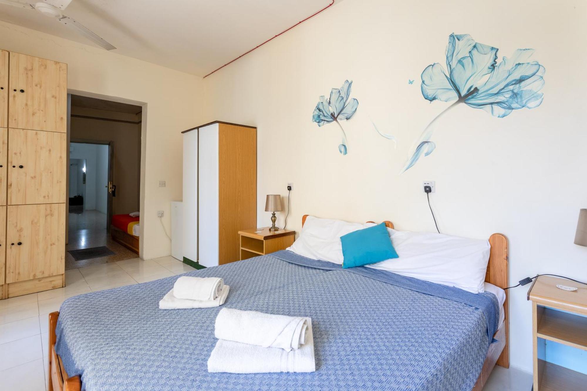Tarona Guesthouse St. Paul's Bay Zimmer foto